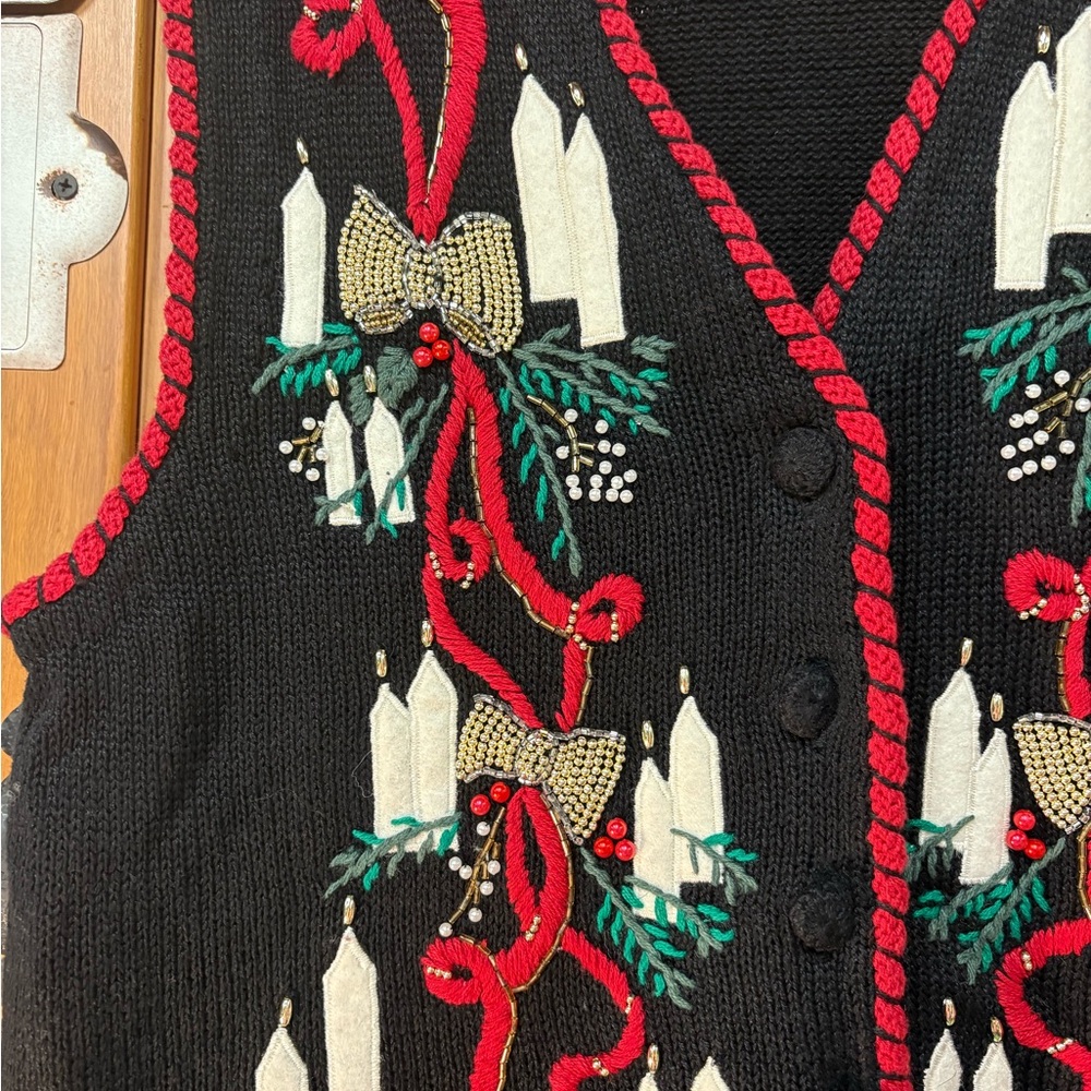 Victoria Jones Woman Black Cardigan with Festive Accents - Picture 5 of 9